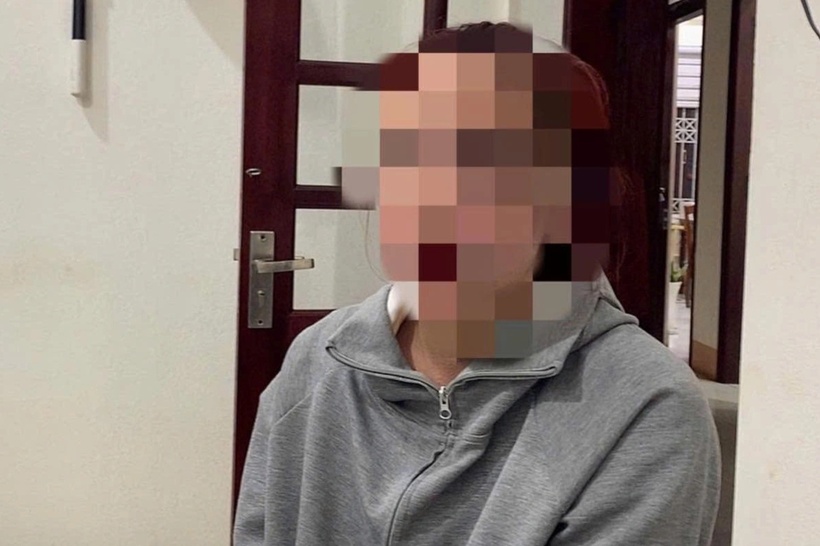 Sợ gia đình biết chuyện nợ nần, người phụ nữ báo tin giả bị cướp túi xách. Ảnh: Báo Dân trí.