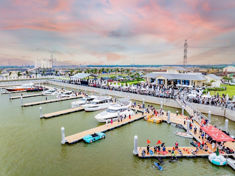 Bên du thuyền Royal Marina mở ra một hướng tiếp cận mới cho Vinhomes Royal Island