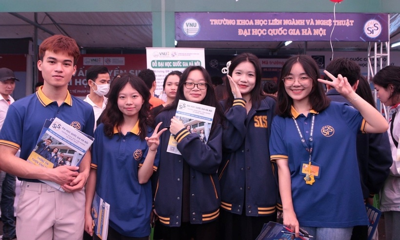 Năm 2026, các trường thành viên ĐHQG Hà Nội có thể sử dụng tối đa 5 phương thức tuyển sinh. Ảnh minh họa