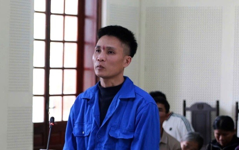 Bị cáo Nguyễn Đức Cường tại phiên tòa sơ thẩm. Ảnh: Dân trí