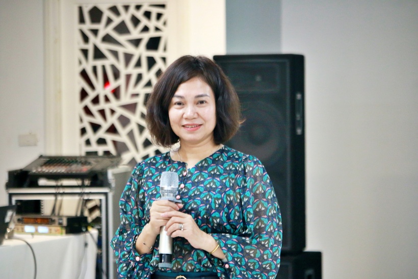 PGS.TS Phan Thị Lan Hương, giảng viên của lớp tập huấn.