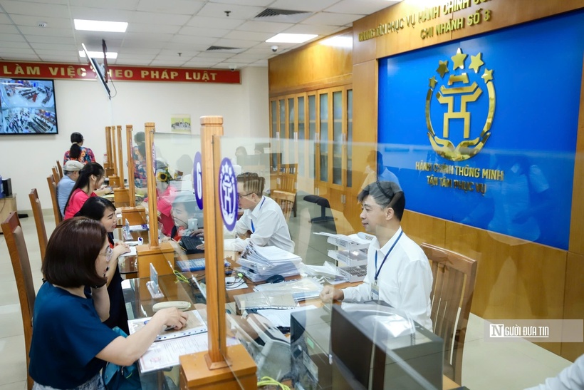 Dự thảo Nghị định lược bỏ quy định viên chức có thời gian công tác chưa đủ 6 tháng thì không thực hiện việc đánh giá, xếp loại chất lượng (Ảnh: Hữu Thắng).