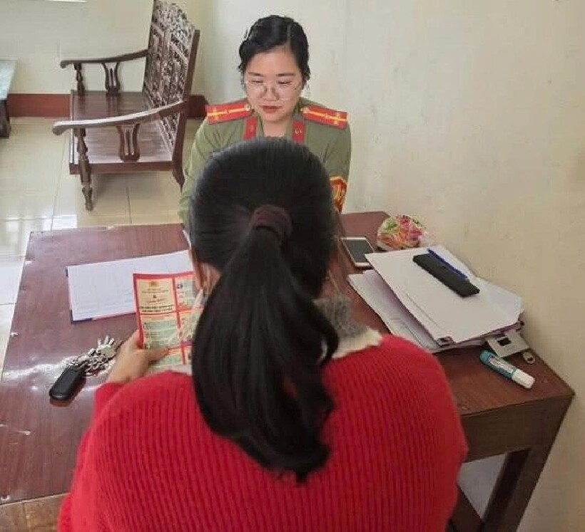 Người dân tới trình báo tại Công an xã Đông Khê (Cao Bằng). Ảnh: Công an tỉnh Cao Bằng.