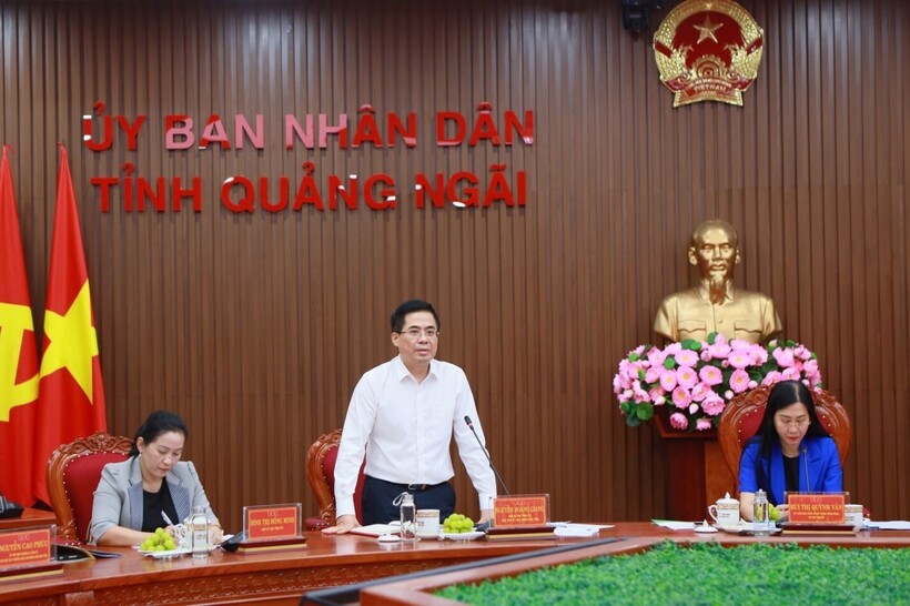 Đồng chí Nguyễn Hoàng Giang phát biểu tại buổi làm việc