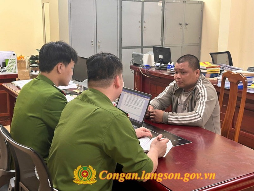 Đối tượng Đinh Văn Thượng tại cơ quan Công an.