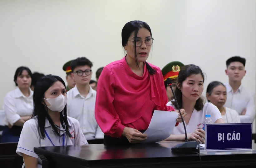 Bị cáo Nguyễn Thị Bình tại phiên tòa. Ảnh: VietNamNet