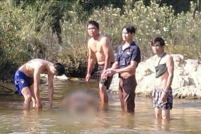 Nam thanh niên ở Đà Nẵng đi chơi không về, đến sáng hôm sau người dân phát hiện đã tử vong dưới đầm. Ảnh: PLO.