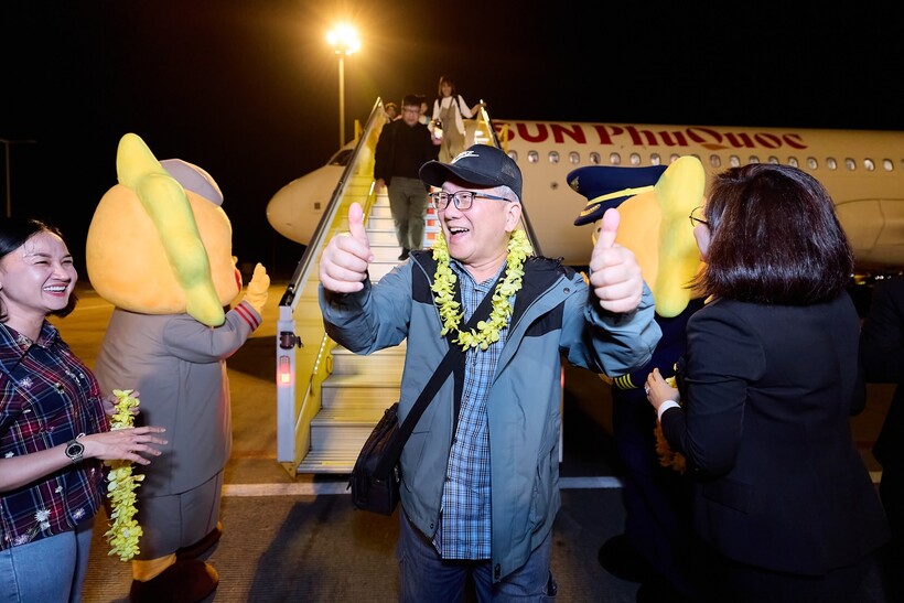 Chào đón hơn 200 du khách từ Đài Loan đến Phú Quốc