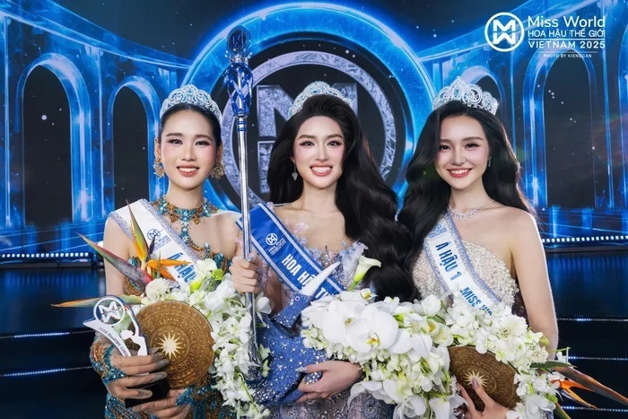 Thành tích học tập ấn tượng của tân Hoa hậu Phan Phương Oanh - 1
