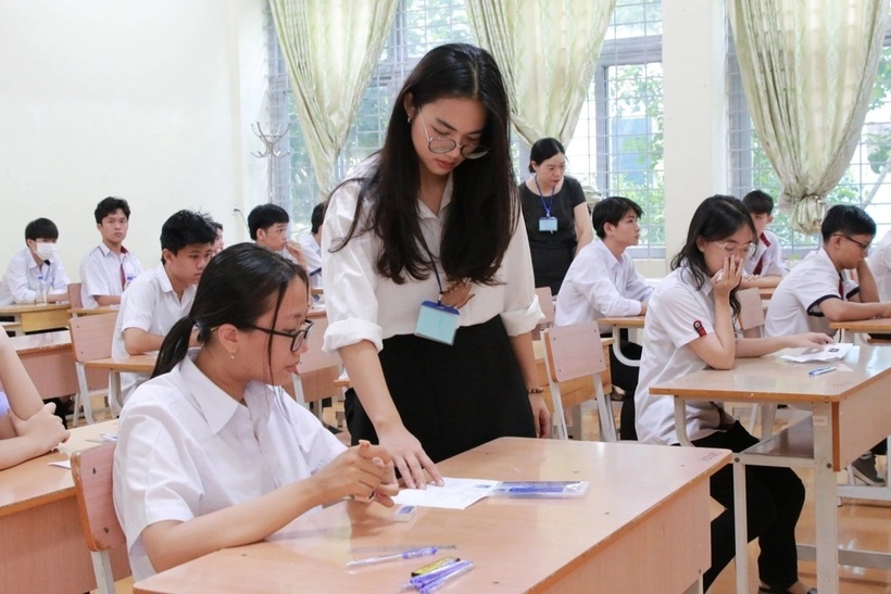 tin-tuc-giao-duc-24h-hoc-sinh-dak-lak-khong-phai-thi-vao-lop-10-cong-lap-2026-2027.jpg