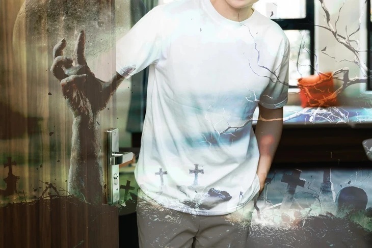 Mâu thuẫn với hàng xóm, người đàn ông phát truyện ma hơn 10 tiếng/ngày để trả đũa. Ảnh: SCMP.