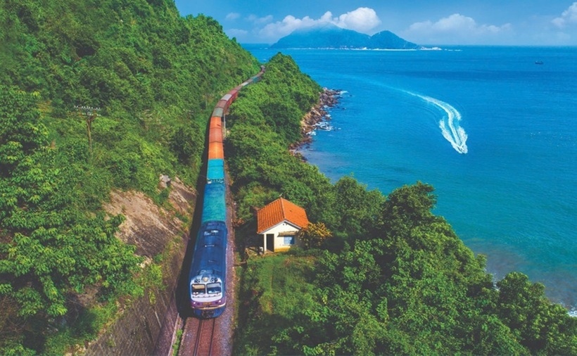 Tăng giá vận chuyển bằng tàu hỏa từ hôm nay 5/4. (Ảnh minh họa: Vietnam+)