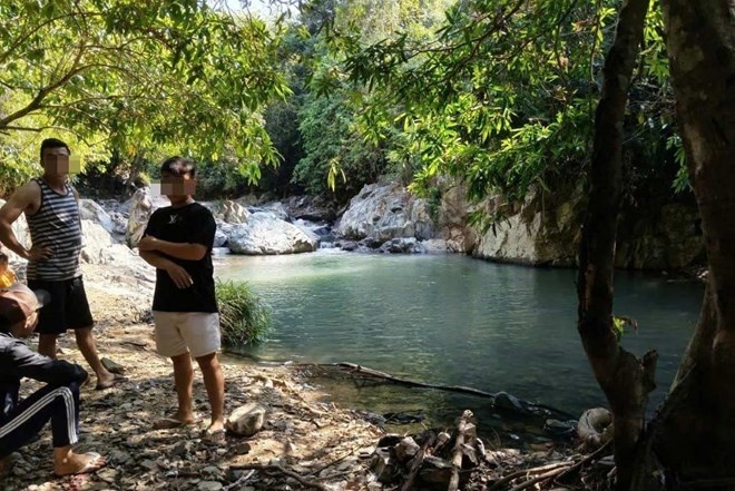 Hiện trường khu vực suối nơi nam học sinh ở Khánh Hòa gặp nạn. Ảnh: Lao động