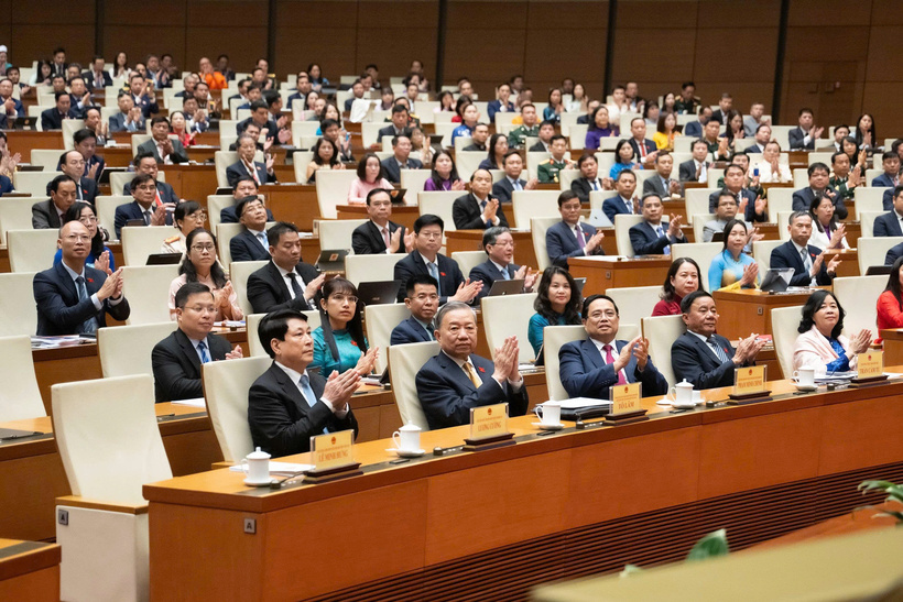 Các đại biểu tham dự Kỳ họp thứ Nhất, Quốc hội khóa XVI chiều 7/4 (Ảnh: Media Quốc hội).
