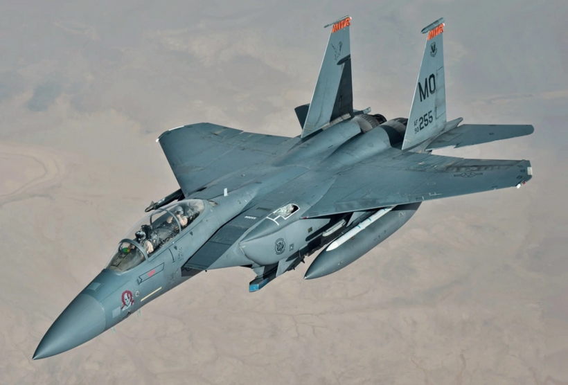 Tiêm kích F-15E. Ảnh minh hoạ