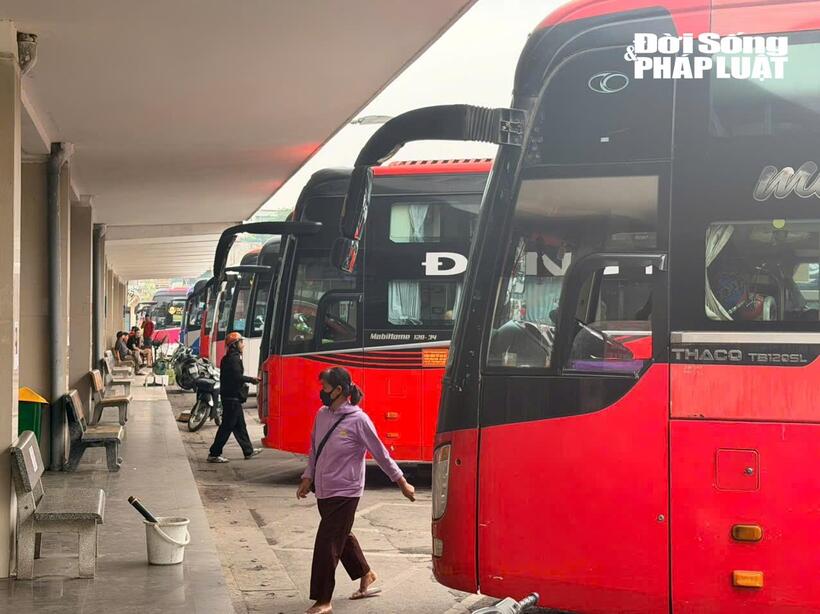 Các tuyến xe từ Hà Nội đi các tỉnh phía Nam, Bắc Trung Bộ và miền núi phía Bắc dự báo đông dịp 30/4 – 1/5.