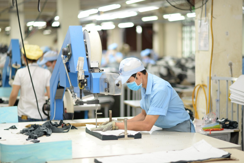 Nhiều doanh nghiệp vẫn gặp khó trong tuyển dụng dù nguồn cung lao động dồi dào.