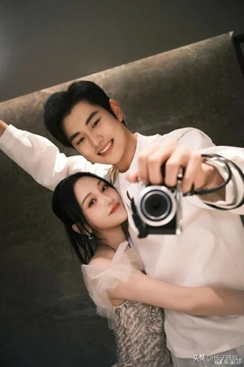 Kim Sa và Tôn Thành Tiêu sắp kết hôn. Ảnh: Sina.