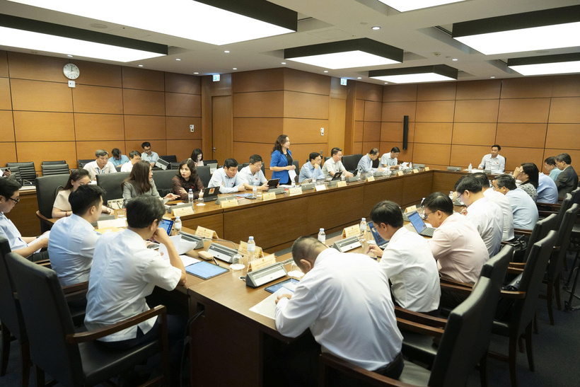 Quang cảnh phiên thảo luận tổ sáng 10/4 (Ảnh: Media Quốc hội).