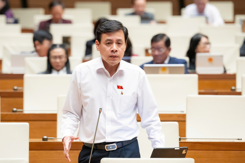 Đại biểu Trần Anh Tuấn (Ảnh: Media Quốc hội).