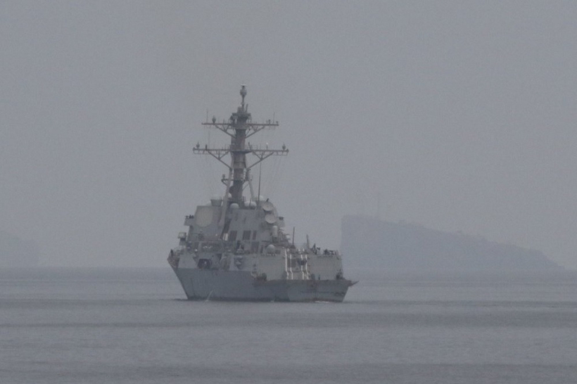 Tàu chiến thuộc lớp Arleigh Burke được Mỹ điều đến eo biển Hormuz. Ảnh: CENTCOM