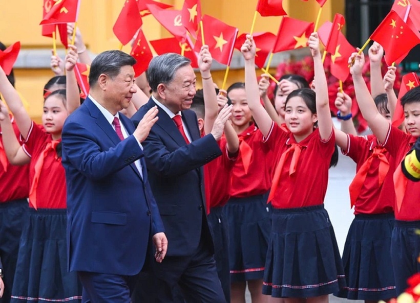 Tổng Bí thư, Chủ tịch nước Tô Lâm và Tổng Bí thư, Chủ tịch nước Trung Quốc Tập Cận Bình trong chuyến thăm cấp Nhà nước Việt Nam, tháng 4/2025.
