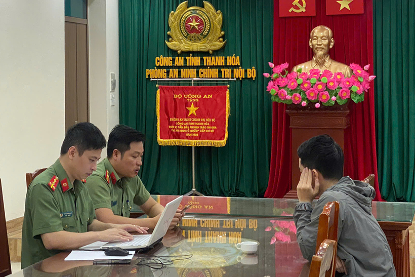 Đ.H.A tại cơ quan công an. Ảnh: Công an tỉnh Thanh Hoá.