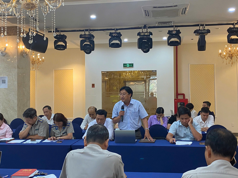 Các đại biểu chia sẻ những kinh nghiệm hay trong tổ chức triển khai thi hành Luật tại cơ quan, địa phương mình.