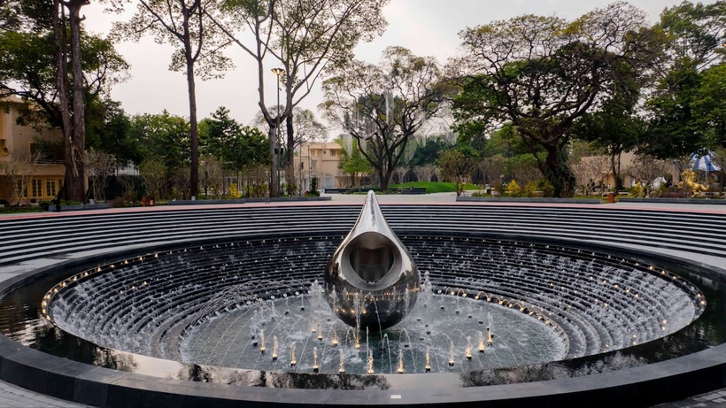 Quảng trường Giọt nước - sự kết hợp tinh tế giữa vẻ đẹp kiến trúc và giá trị nhân văn.