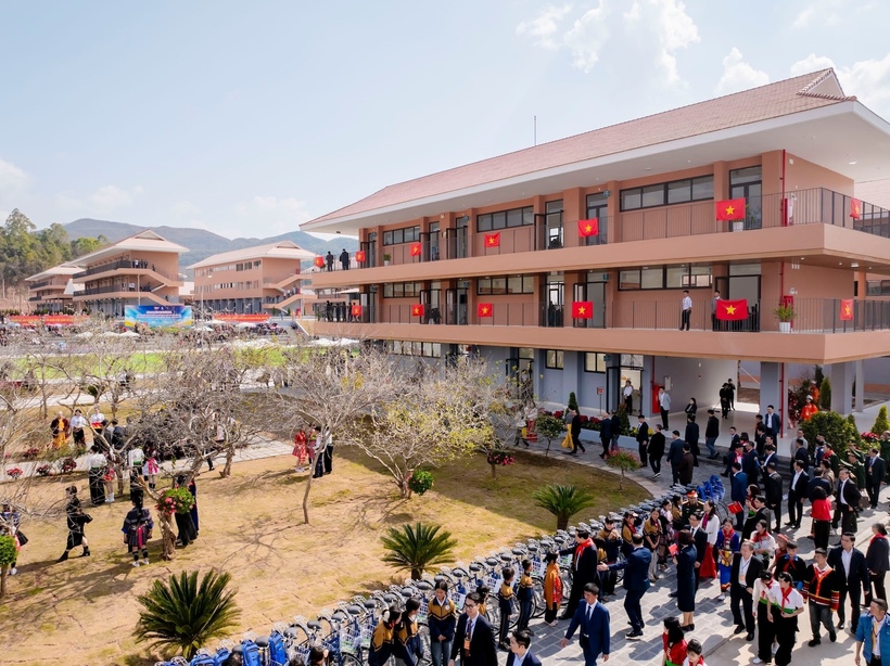 Sun Group đồng hành kiến tạo tương lai cho trẻ em vùng cao Điện Biên với công trình Trường nội trú liên cấp Si Pa Phìn.