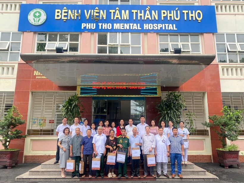 Bệnh viện Tâm thần tỉnh Phú Thọ: “Trao tình thương, chữa tâm hồn” - 1
