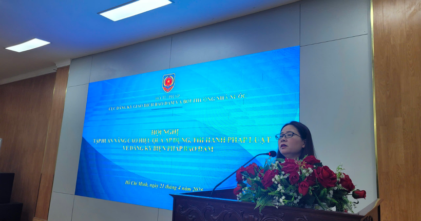 Cục Đăng ký giao dịch bảo đảm và Bồi thường nhà nước, Bộ Tư pháp đã phối hợp với Sở Tư pháp TP Hồ Chí Minh tổ chức Hội nghị tập huấn nâng cao hiệu quả áp dụng, thi hành pháp luật về đăng ký biện pháp bảo đảm tại TP. Hồ Chí Minh.