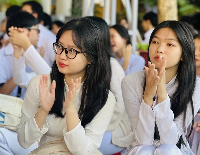 TP.HCM đang tính toán nhằm tăng chỉ tiêu vào lớp 10 công lập năm học 2026-2027. Ảnh: Dân trí