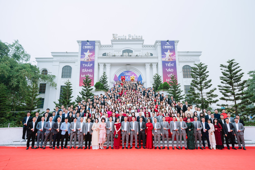 Đội ngũ CBNV SGO Land.