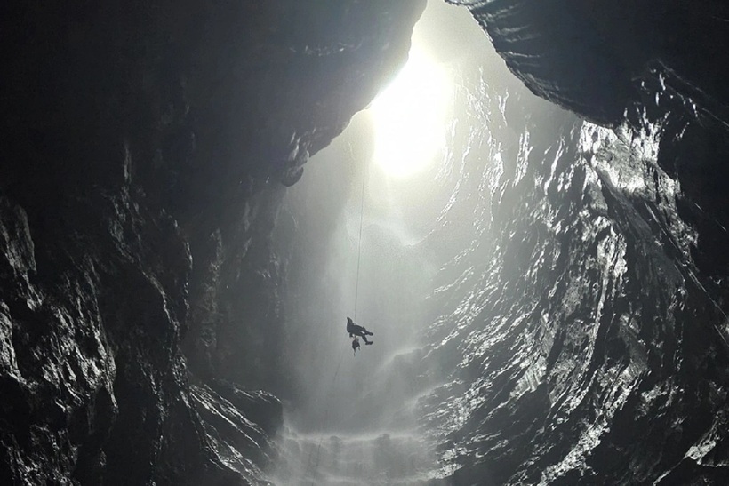 Hang Chả Nghéo (Ảnh: Ban quản lý VQG Phong Nha - Kẻ Bàng).