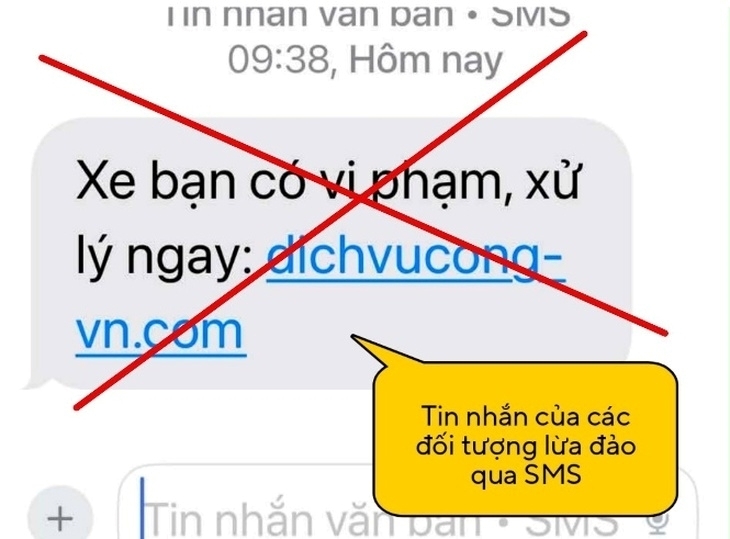 Tin nhắn của các nghi phạm lừa đảo. Ảnh: Tuổi trẻ