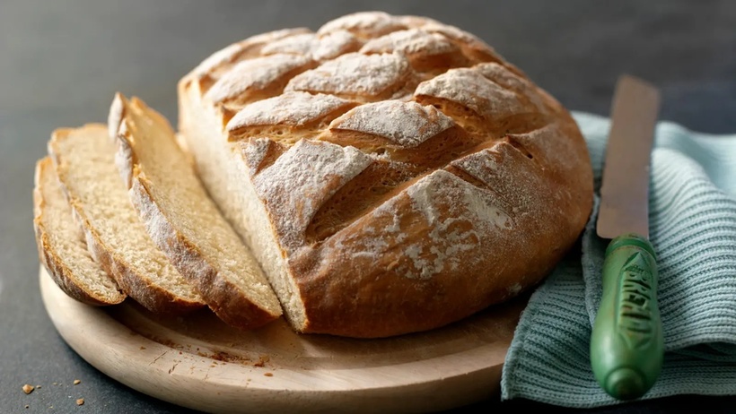 Làm từ bột mì tinh luyện, bánh mì trắng khiến đường huyết tăng nhanh chỉ sau bữa ăn.