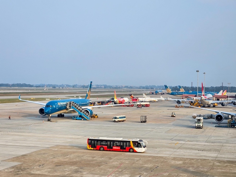 Ngành hàng không tối ưu điều hành bay, chia sẻ áp lực chi phí