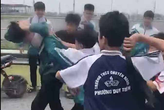 Hình ảnh ghi lại sự việc. Ảnh: Vietnamnet