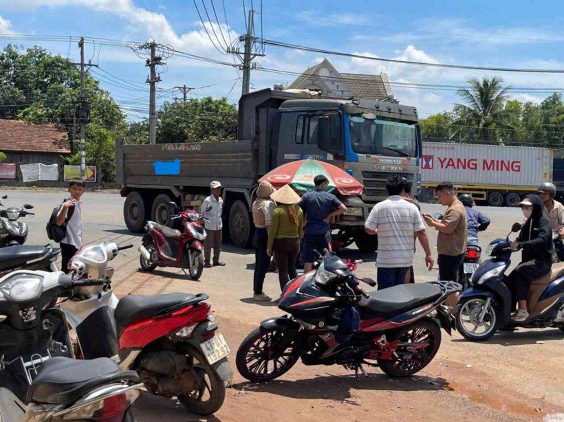 Vụ tai nạn xảy ra tại phường Đồng Phú, TP.Đồng Nai. Ảnh: Lao động