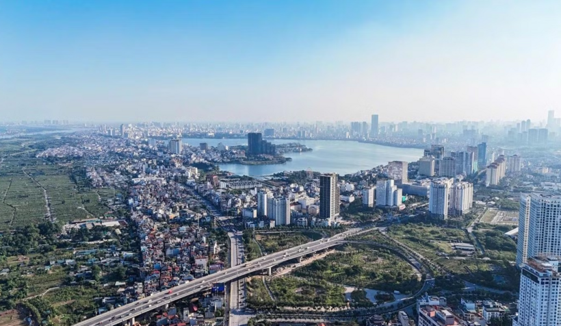 Khu vực dân cư trong và ngoài đê sông Hồng đoạn phường Phú Thượng, phường Tây Hồ. (Ảnh: Tiền phong)
