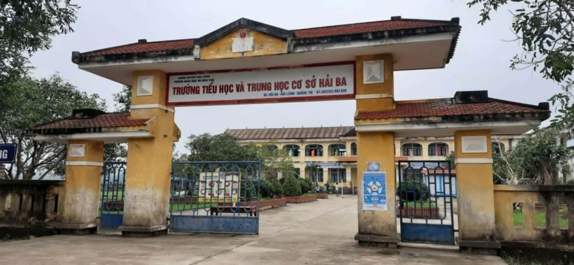 Nữ sinh bị đánh đang học lớp 7 tại Trường TH&THCS Hải Ba. Ảnh: VietNamnet