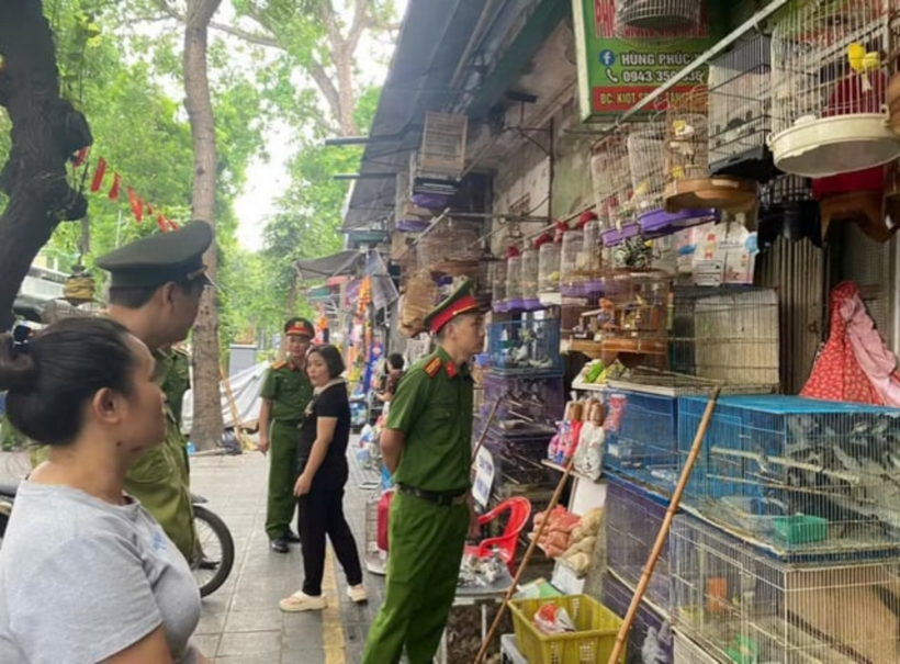 Danh sách gần 10.000 cơ sở kinh doanh được Công an Hà Nội kiểm tra. (Ảnh minh họa)