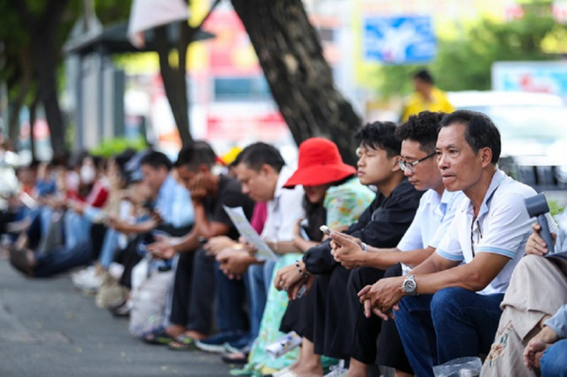 Kỳ thi vào lớp 10 nhiều năm qua được đánh giá "áp lực như thi đại học". Ảnh: Nhật Thịnh