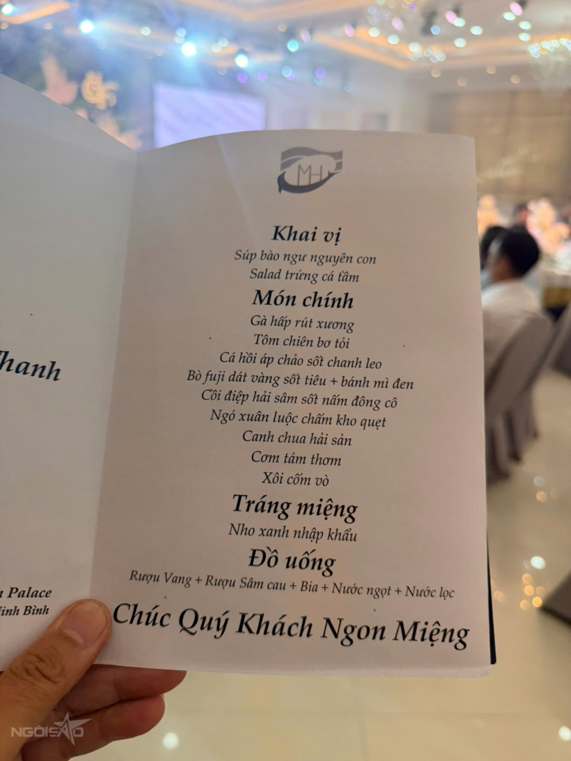 Thực đơn tiệc cưới của cầu thủ Văn Thanh. Ảnh: Ngôi sao