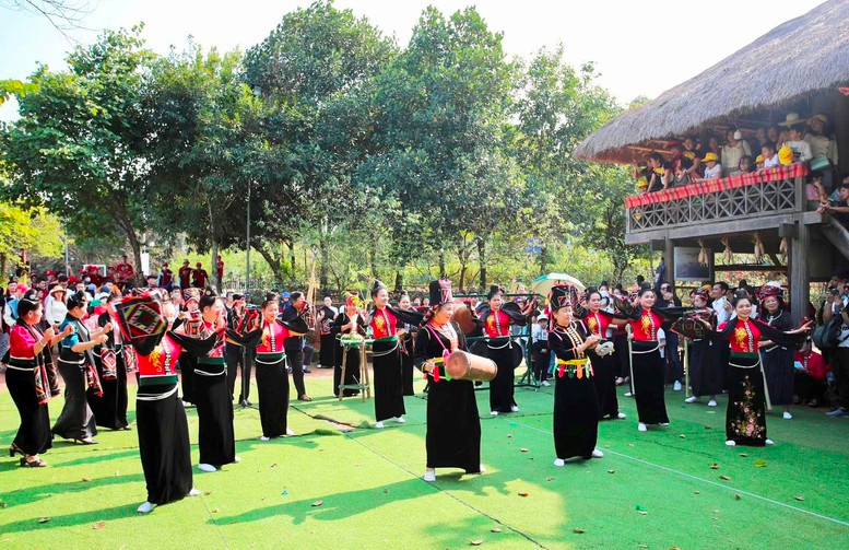 Ngày Văn hóa các dân tộc Việt Nam diễn ra tại Làng Văn hóa - Du lịch các dân tộc Việt Nam