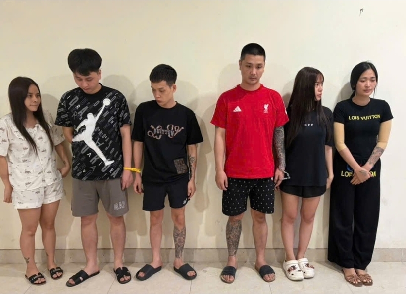 Nhóm đối tượng liên quan đến vụ việc.
