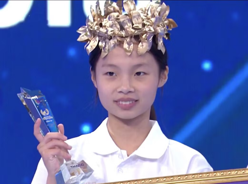 Diệu Anh giành vòng nguyệt quế với số điểm 320. Ảnh: Tiền phong