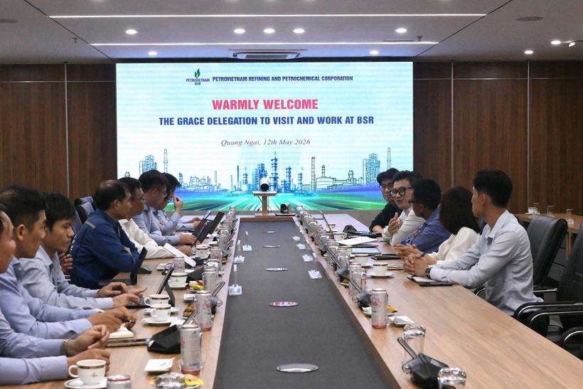 Toàn cảnh buổi làm việc giữa BSR và Công ty Grace tại Nhà máy Lọc dầu Dung Quất