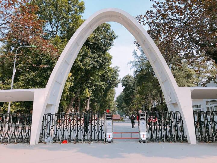 Cổng Parabol của Đại học Bách khoa Hà Nội./ Theo VTC News
